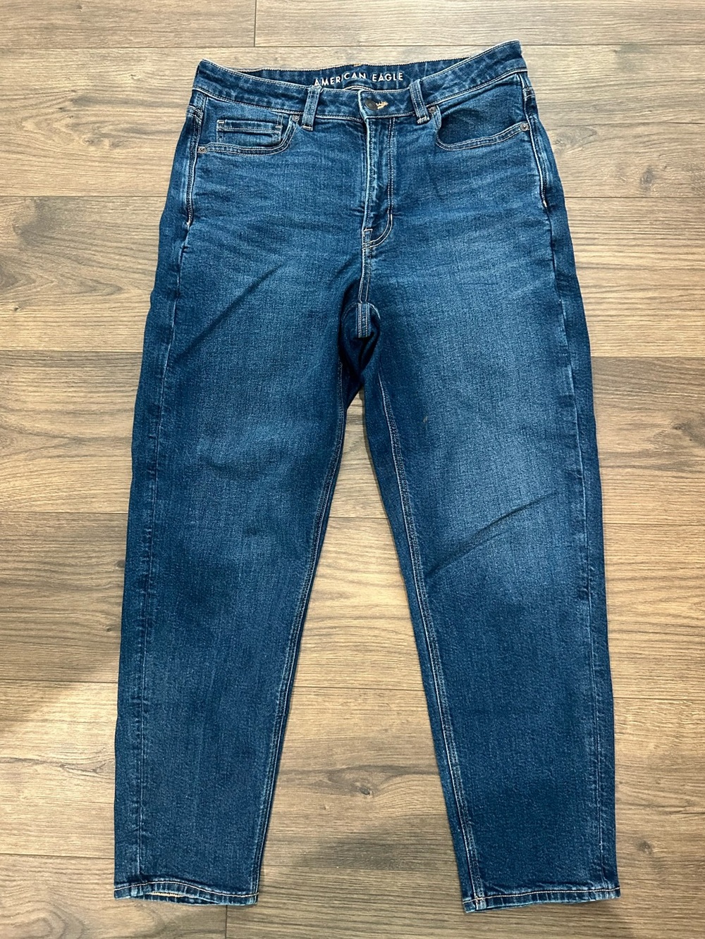 American Eagle Outfitters Women’s Dark Blue Mom Jeans